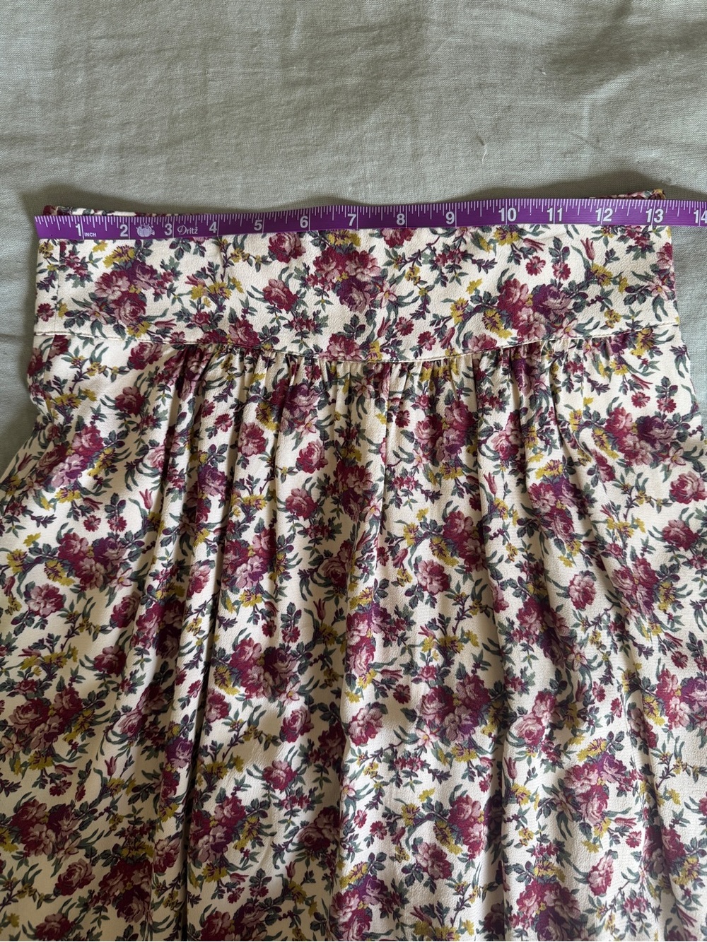 Sézane Maria Pink Floral Midi Skirt - Picture 5 of 8